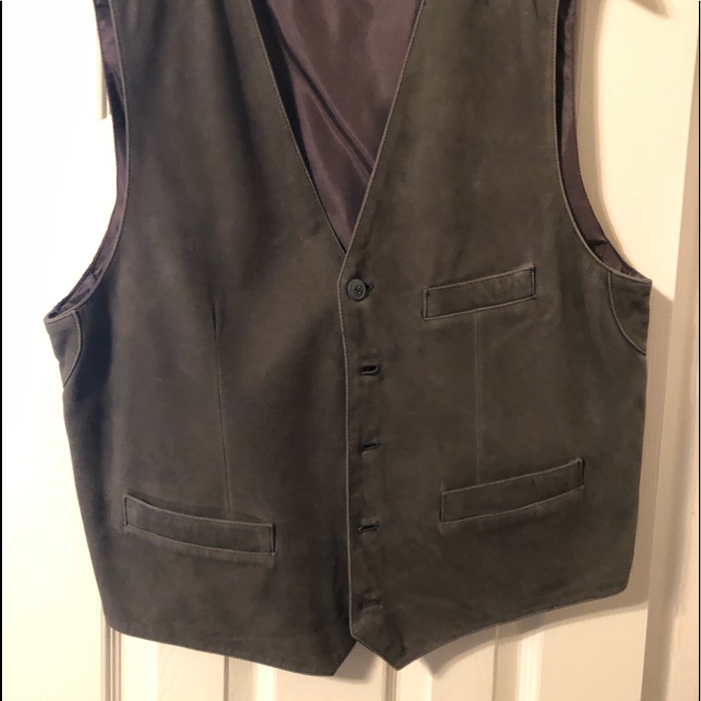 Suede vest